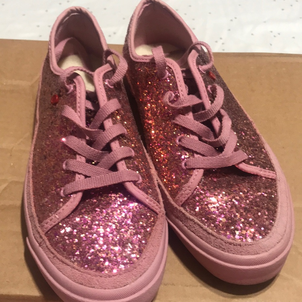 UGG Sneakers